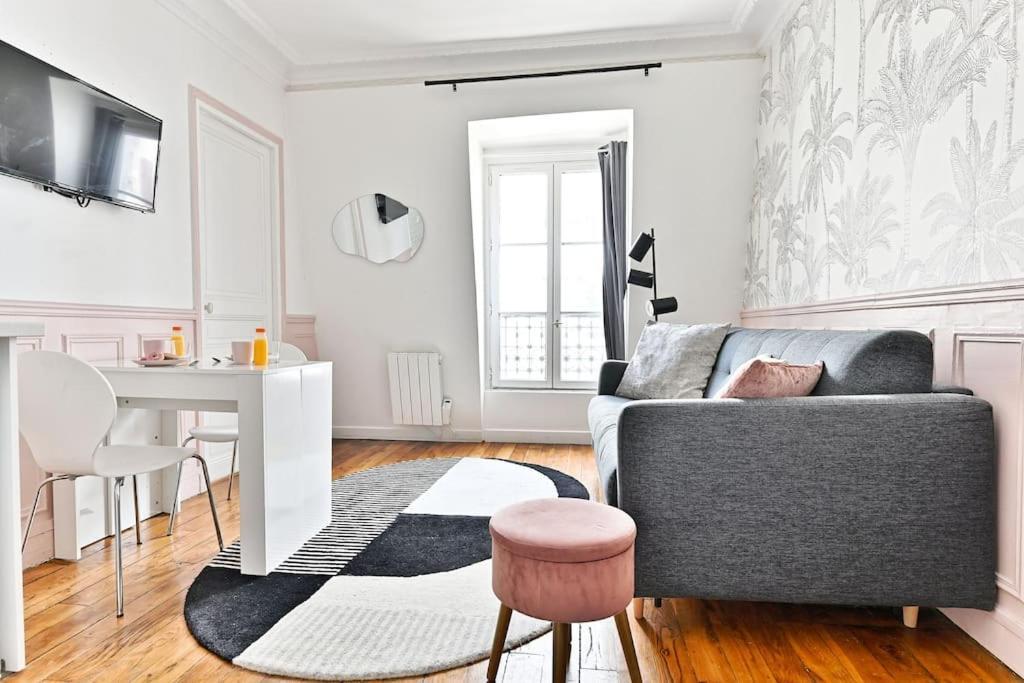Apartment Magnifique Rose A #garemontparnasse Paris