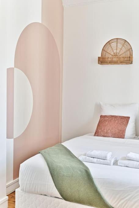 Apartment Magnifique Rose A #garemontparnasse