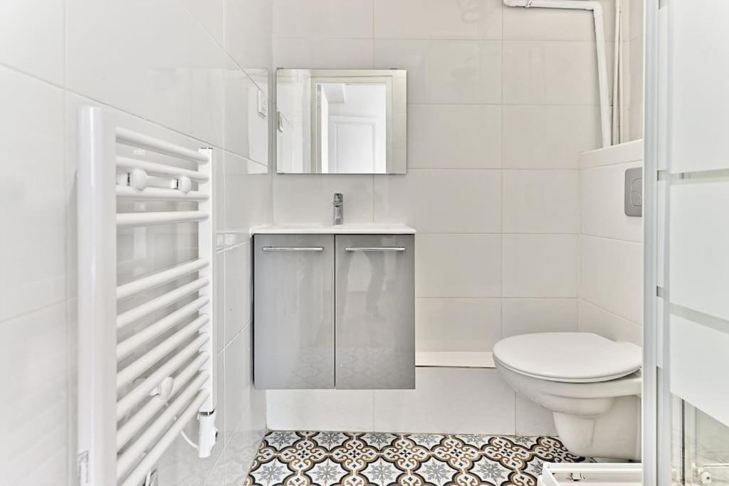 Apartment Magnifique Rose A #garemontparnasse